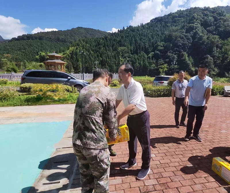 ��������:�����������ĵ�ÿһ��