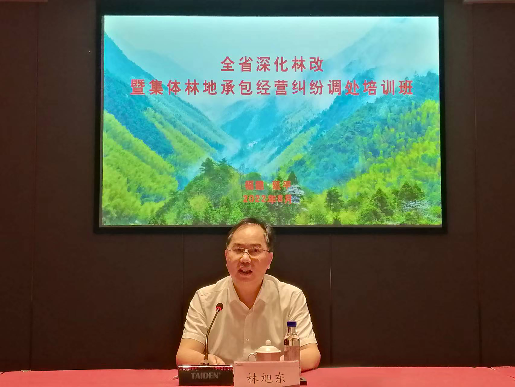 ��������:�����������ĵ�ÿһ��