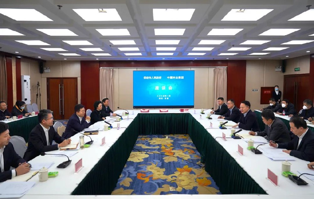 ������ñ�����ί��ǵ�����