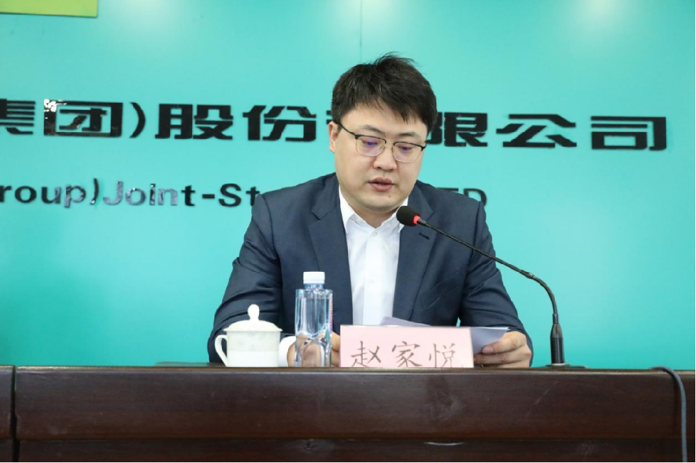 ��������:�����������ĵ�ÿһ����ҵ�ٿ����ظɲ������������˾����ְ�����