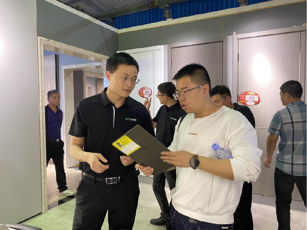 ��������:�����������ĵ�ÿһ����ҵ�����Ҿ��ֳɾ��е�27����͹����Ź���