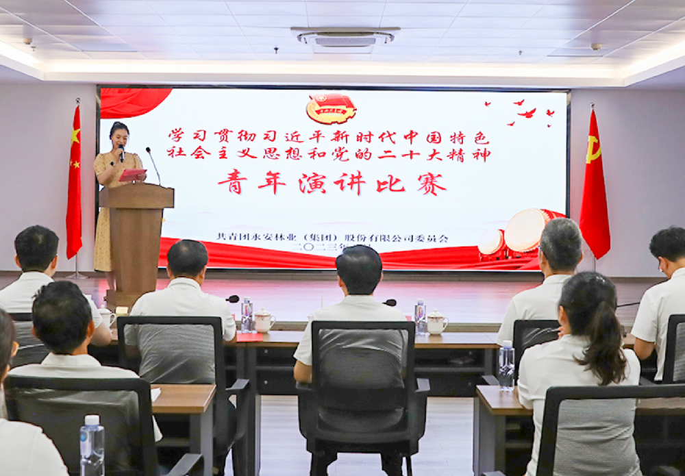 ��������:�����������ĵ�ÿһ����ҵ��չ��ѧϰ�᳹ϰ��ƽ��ʱ���й���ɫ�������ͷ�Ժ͵��Ķ�ʮ���������ݽ�����